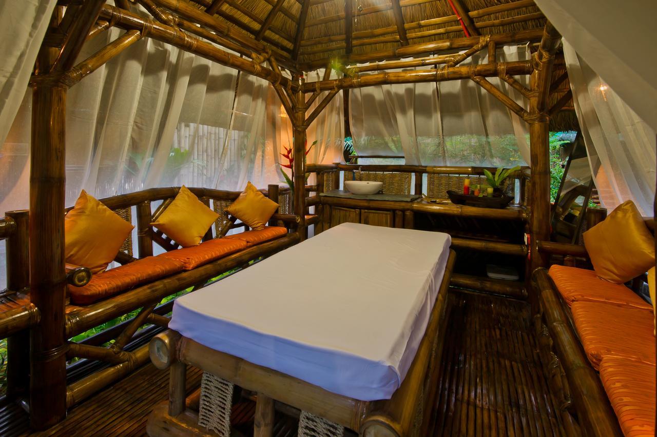 Oyo 678 Blessie'S Bed And Breakfast Puerto Princesa Ngoại thất bức ảnh
